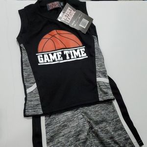 NWT Victory League basketball set. Size 18M